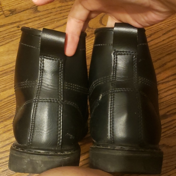 Real prison boots! - Picture 3 of 4